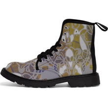 Load image into Gallery viewer, These designer boots are soft and comfortable. The breathable foam insole ensures anti-heat, anti-moisture and anti-corrosion conditions.