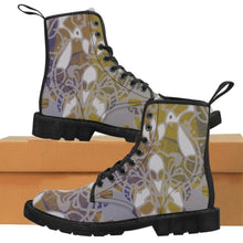 Load image into Gallery viewer, These designer boots are soft and comfortable. The breathable foam insole ensures anti-heat, anti-moisture and anti-corrosion conditions.