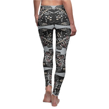 Load image into Gallery viewer, Patterned yoga and pilates pants for women at Ace Shopping Club. We welcome you to shop with us! www.aceshoppingclub.com