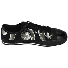 Load image into Gallery viewer, Designer fitness sneakers at Ace Shopping Club. Shop now! www.aceshoppingclub.com