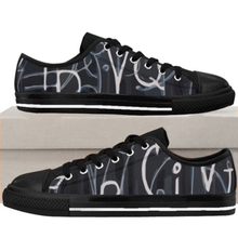 Load image into Gallery viewer, Designer gym sneakers at Ace Shopping Club. Shop now! www.aceshoppingclub.com