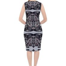 Load image into Gallery viewer, A classy dress to keep it simple and elegant. Great to wear to the office or a business meeting.
