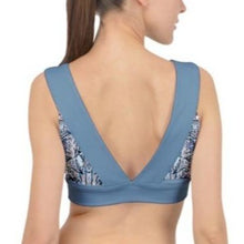 Load image into Gallery viewer, Look great in this sports bra from the JG designer signature Collection. Free shipping.
