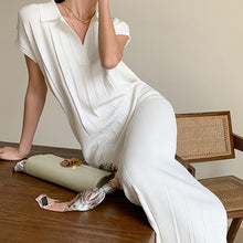 Load image into Gallery viewer, Turn-down collar dress in white.
