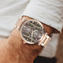 Load image into Gallery viewer, This watch is a unique gift for someone who loves architecture. Classic Analogues high quality automatic mechanical movement watch. High-density stainless steel body, accurate timing, suitable for business and casual occasions. 
