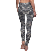 Load image into Gallery viewer, Grey yoga and fitness leggings for women at Ace Shopping Club. We welcome you to shop with us! www.aceshoppingclub.com 
