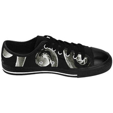 Load image into Gallery viewer, Designer fitness sneakers at Ace Shopping Club. Shop now! www.aceshoppingclub.com
