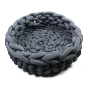 Comfortable Knitted Bed | Multiple Colors