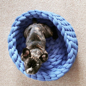 Comfortable Knitted Bed | Multiple Colors