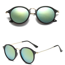 Load image into Gallery viewer, Classic Sunglasses | Multiple Colors
