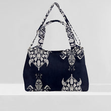 Load image into Gallery viewer, Turtle Designer Shoulder Bag
